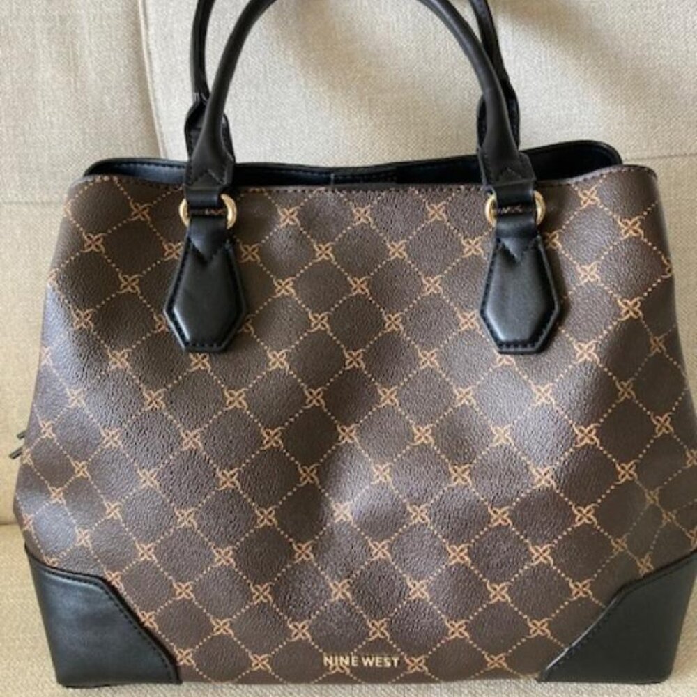 New Nine West Handbag